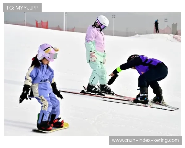 冰雪运动学院开展少儿滑雪教师的实操训练与考核，2021滑雪课程